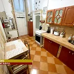 Little Americas Sacramento Apartament
